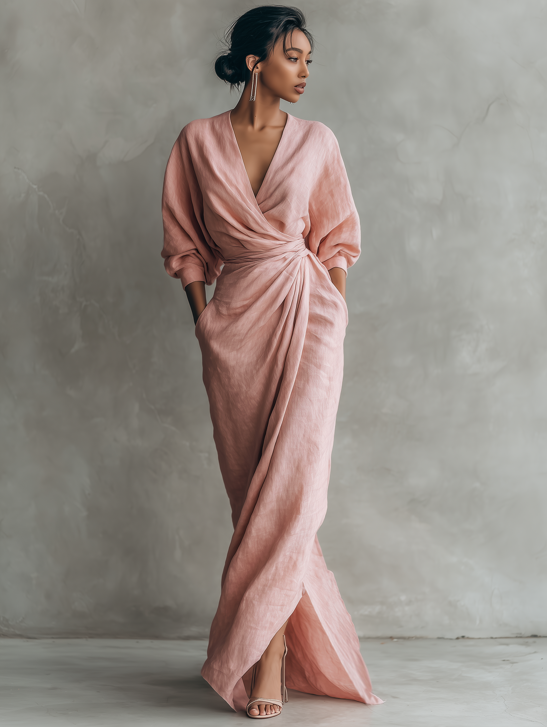 Rózsaszín V-nyakú Maxi Ruha